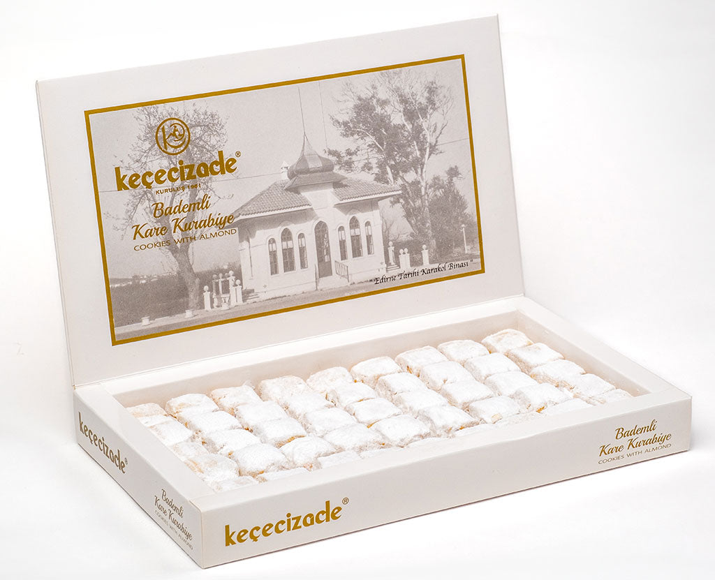 BADEMLİ KARE KURABİYE 450 GR.